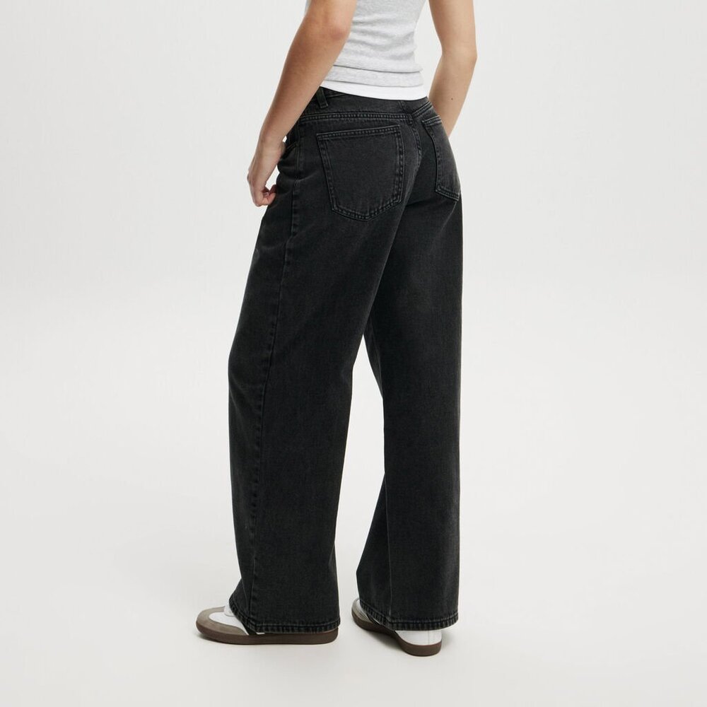 Cotton On - Relaxed Wide Jean SIZE 24 - Picture 2 of 6